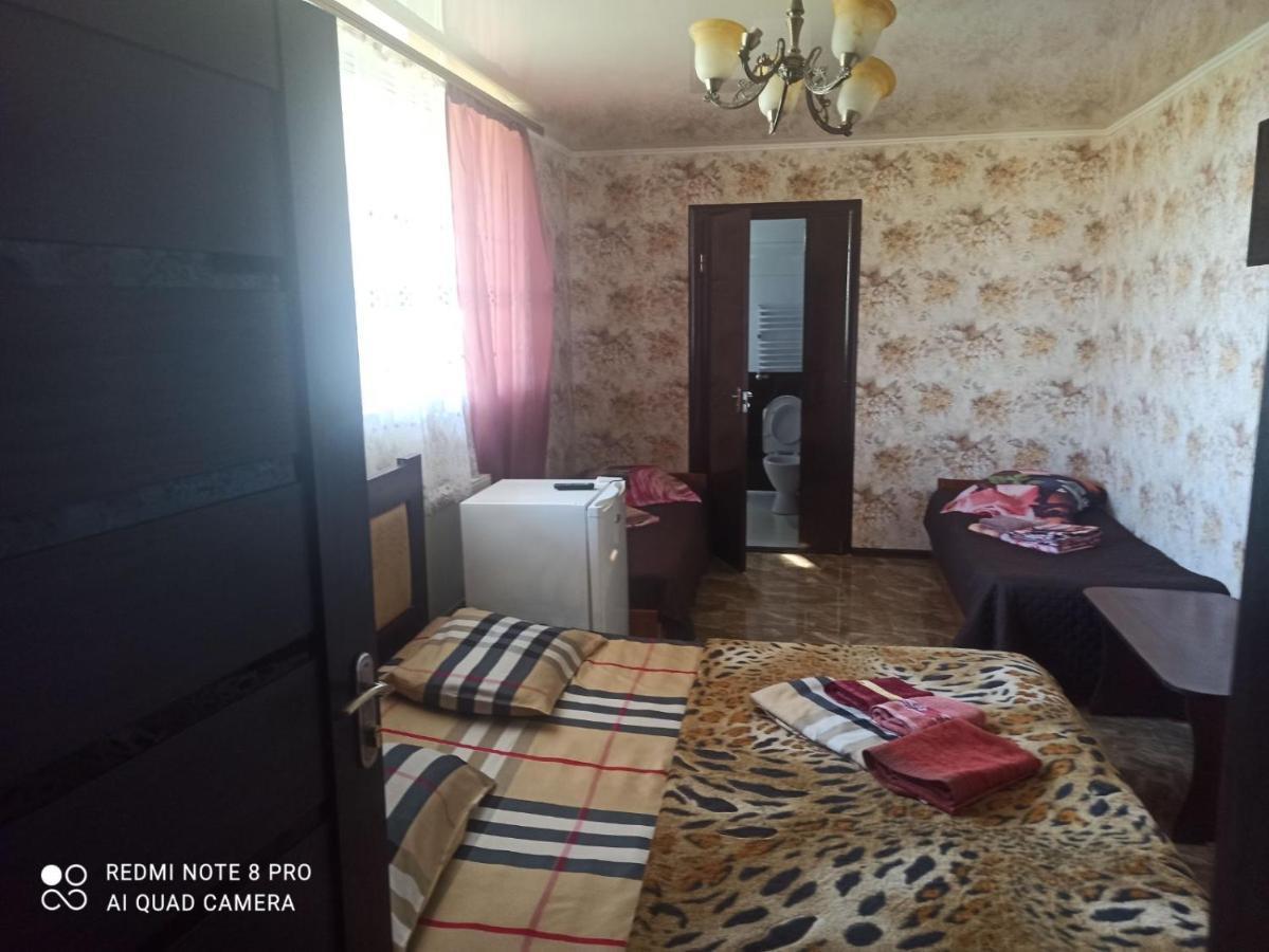 Guest house Готель Сауна Водопад Хмельницький